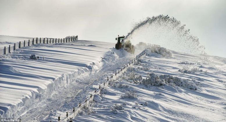 Snow Plough on the A39. Photo by Guy Harrop www.guyharrop.com/