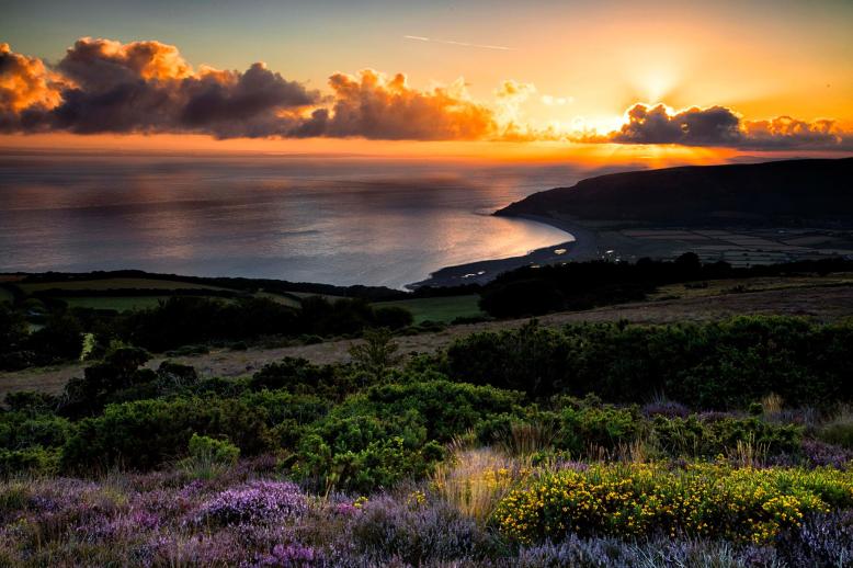 1108-robert-hatton-porlock-bay-at-dawn-taken-last-weekend